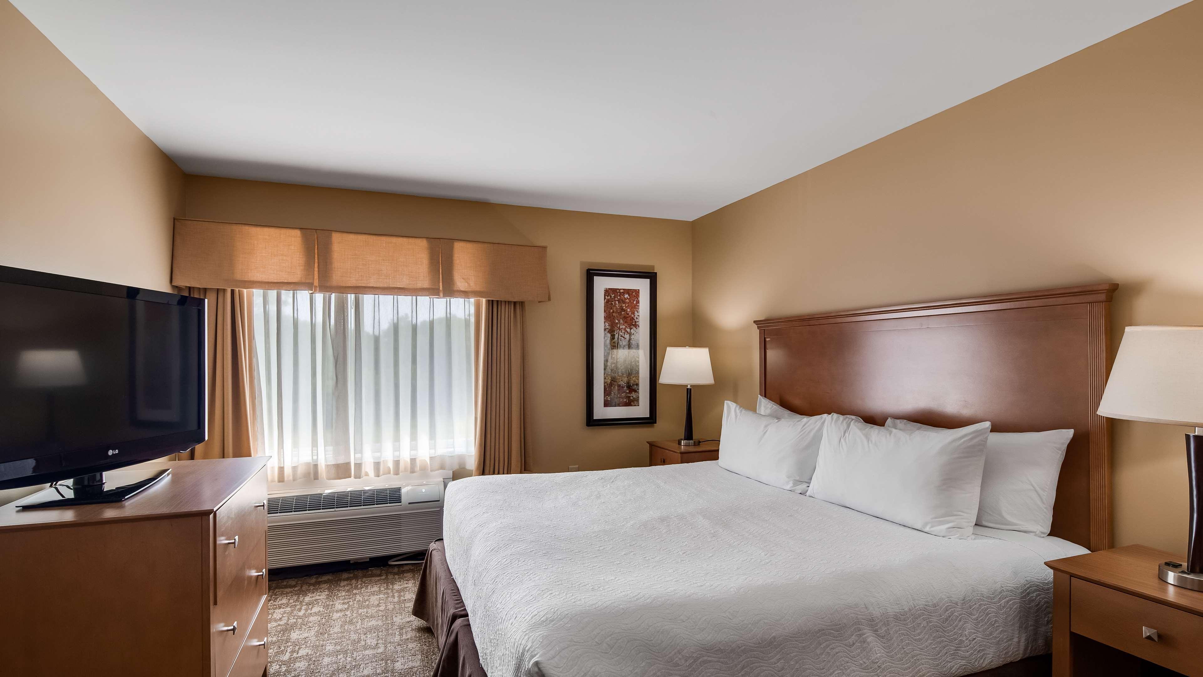 Best Western Plus Windjammer Inn&Conference Center Burlington Extérieur photo