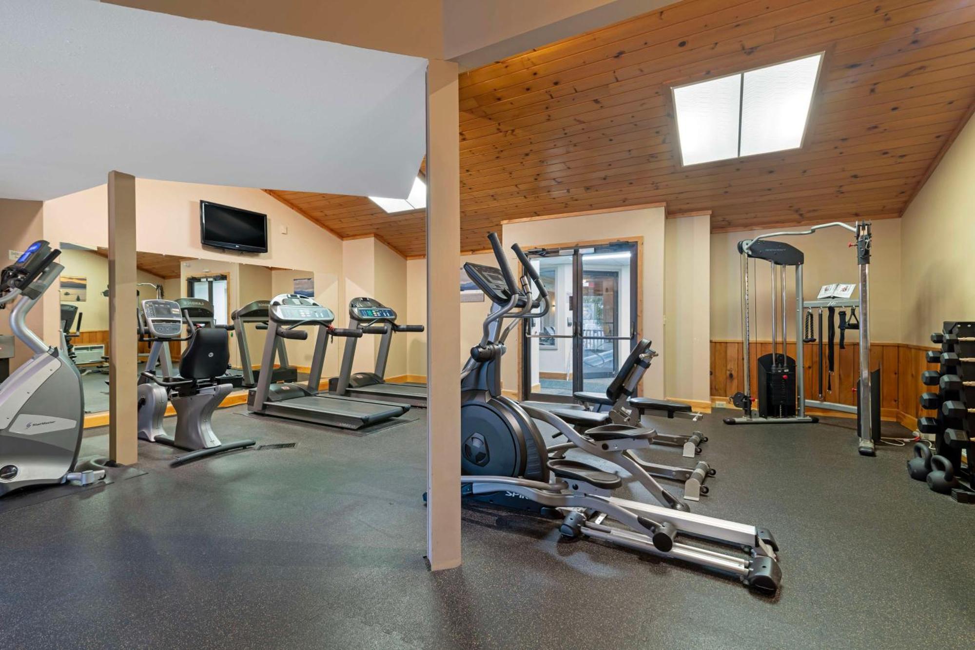 Best Western Plus Windjammer Inn&Conference Center Burlington Extérieur photo
